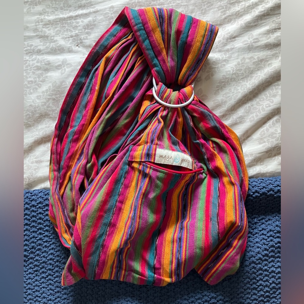 Maya lightly padded Ring Sling